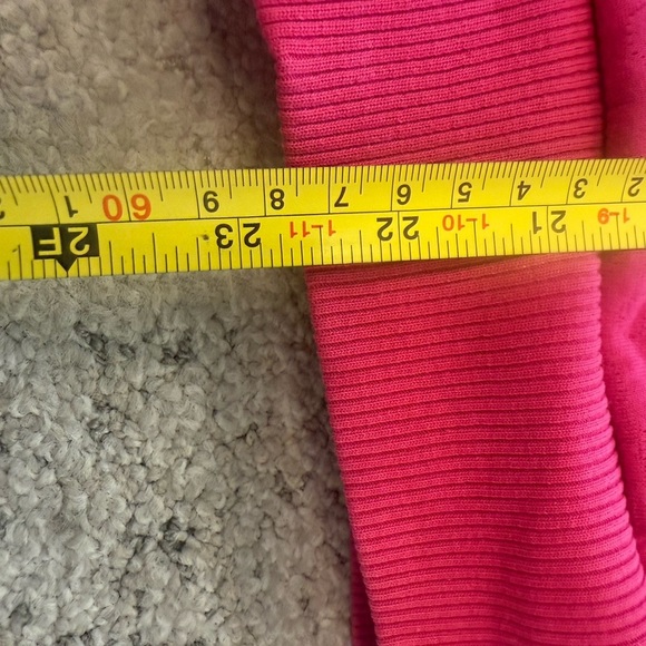 Marc By Marc Jacobs S Y2K vibe Pink Hoodie Sweatshirt with red faux fur hood GUC - Picture 15 of 16